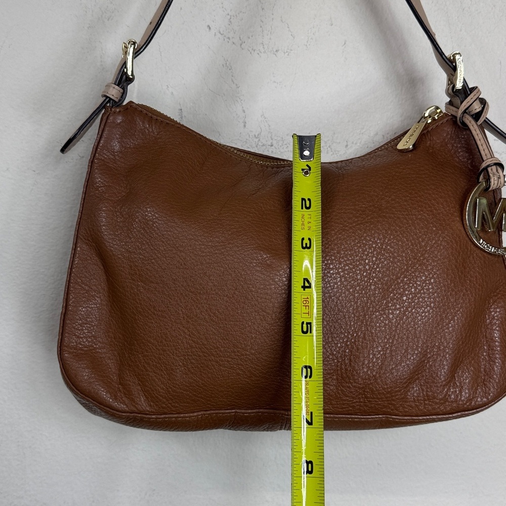 (H0) Michael Kors Brown Leather Handbag - Picture 6 of 16